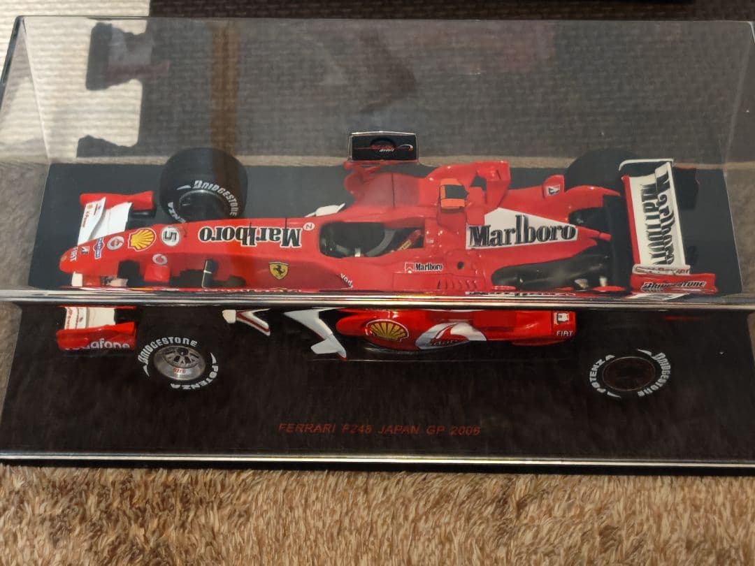 Red Line 1/24 フェラーリ F248 F1 M.シューマッハ