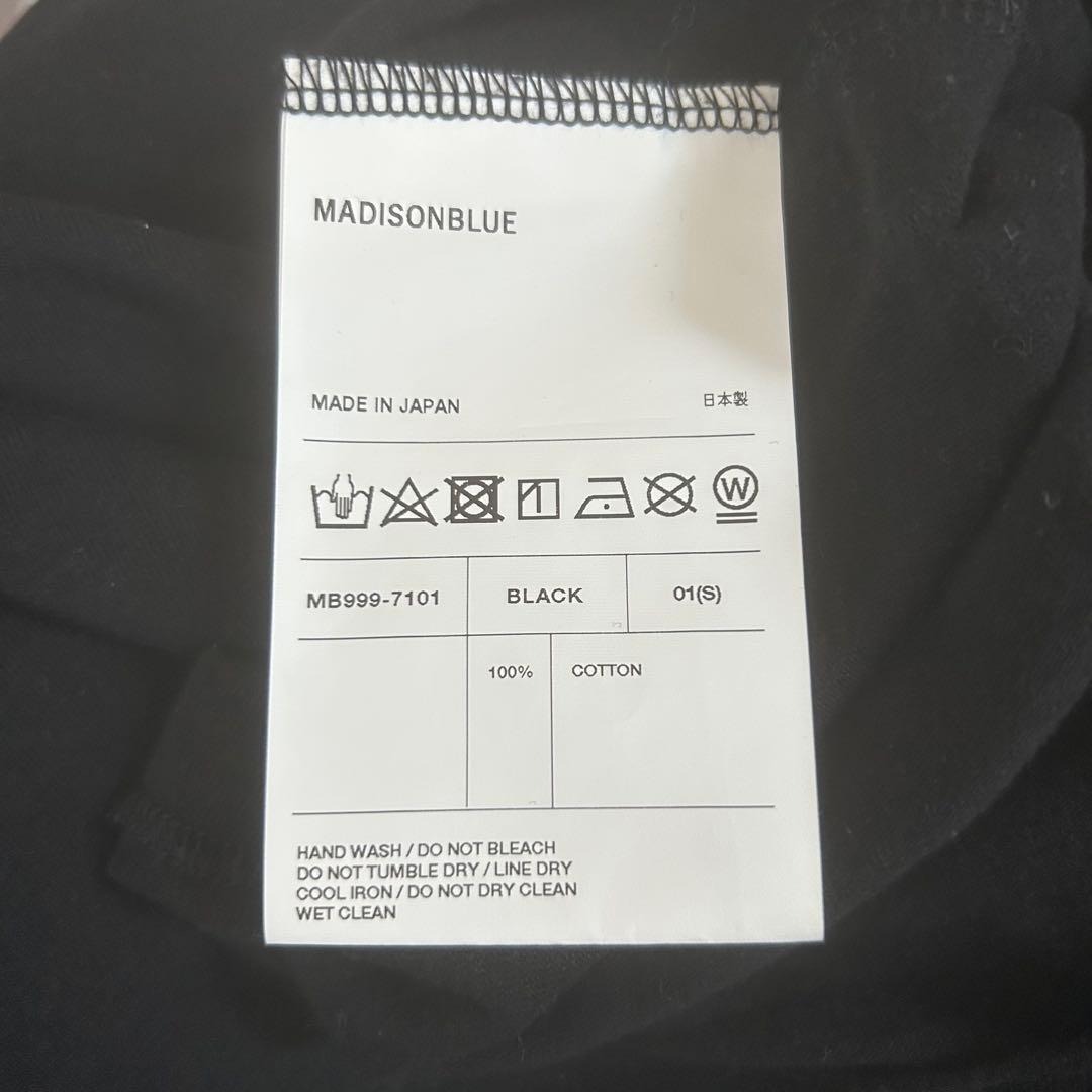 マディソンブルー Hello ハロー　ロゴ　Tシャツ　黒　01