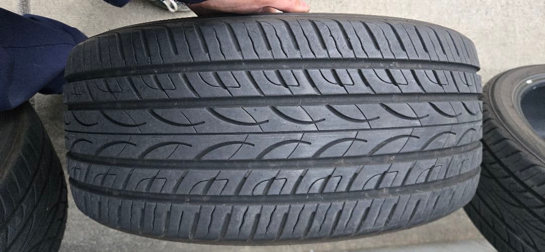 YOKOHAMA245/40/R20 4本セット24年製 バリ山2個口送料込み②