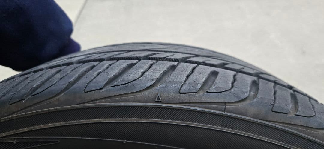 YOKOHAMA245/40/R20 4本セット24年製 バリ山2個口送料込み②