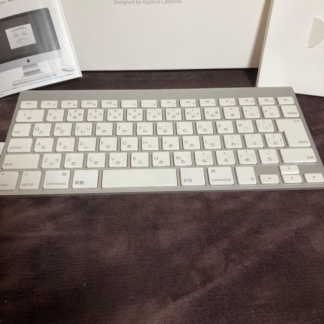 アップルApple パソコンのキーボード 2つおまとめで 大人個人家庭での使用