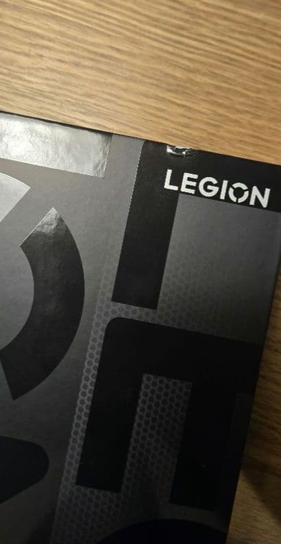 Legion Y700 Gen4 本体、ペン、GAMESIRコントローラー 付き
