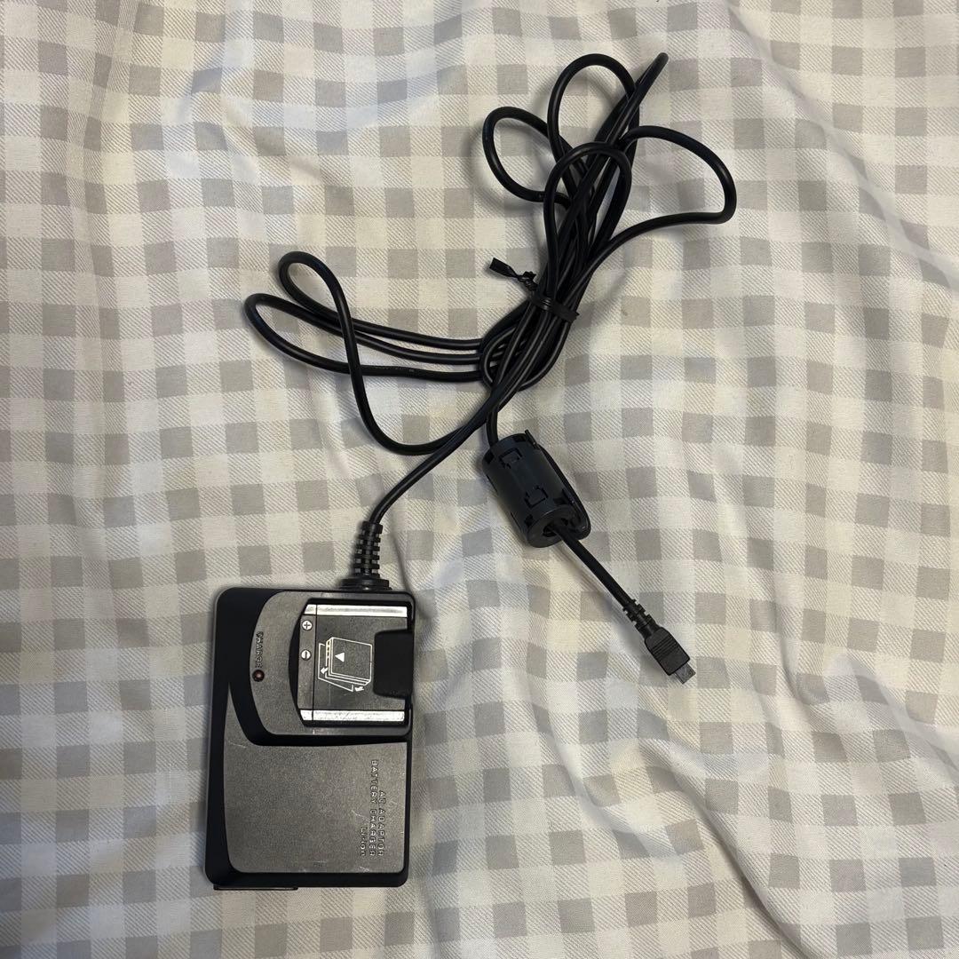 SANYO デジタルムービーカメラ Xacti C4（N）充電器付き