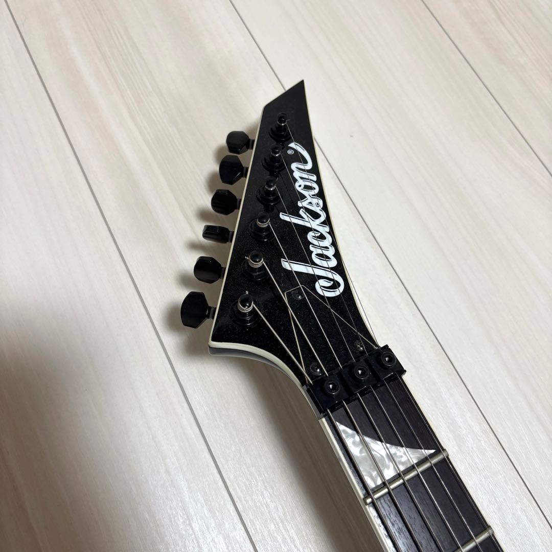 【本日限り大特価】Jackson RRXMG BLK W/YLW BVLS