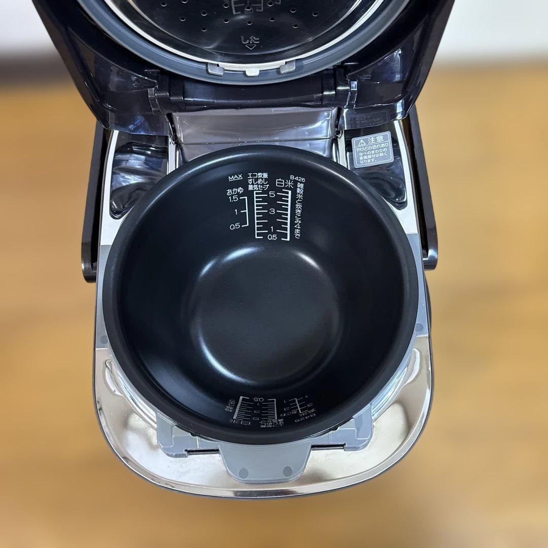 象印 炊飯器 圧力IH式 南部鉄器極め羽釜 5.5合 ブラック NP-WT10