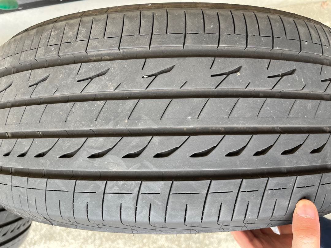 REGNO GR-XⅢ 225/45R18 タイヤ