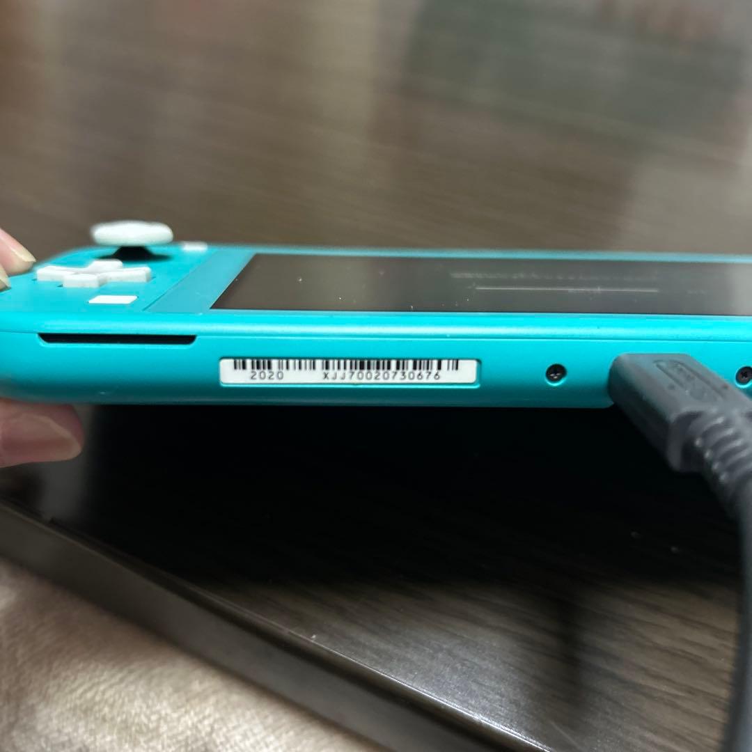 Nintendo Switch Light ターコイズ 箱有り おまけ付き