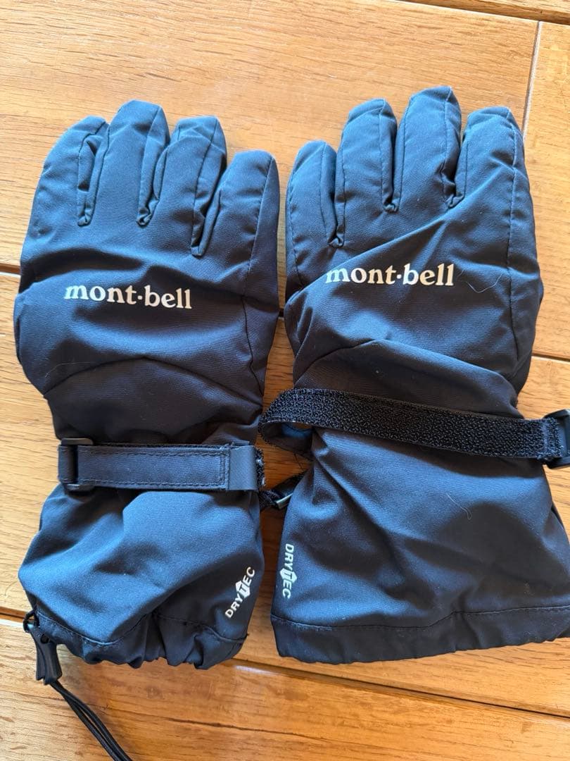 モンベル　mont-bell 子ども用スキーウェアセット 手袋付10-12歳