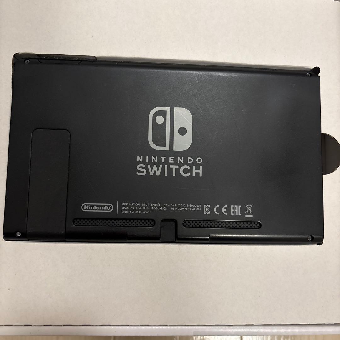 Nintendo Switch 本体　Joy-Conなし
