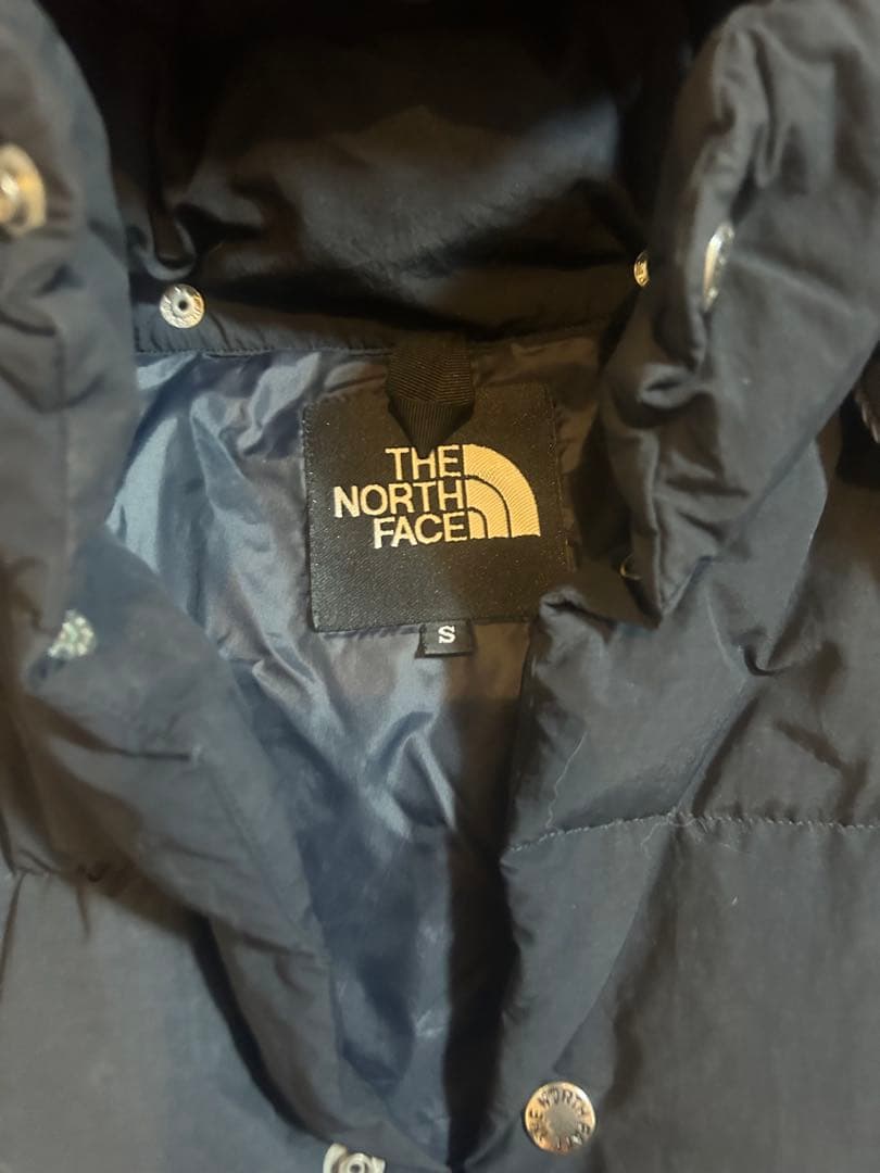 THE NORTH FACE フード付きダウンベスト S ブラック シン