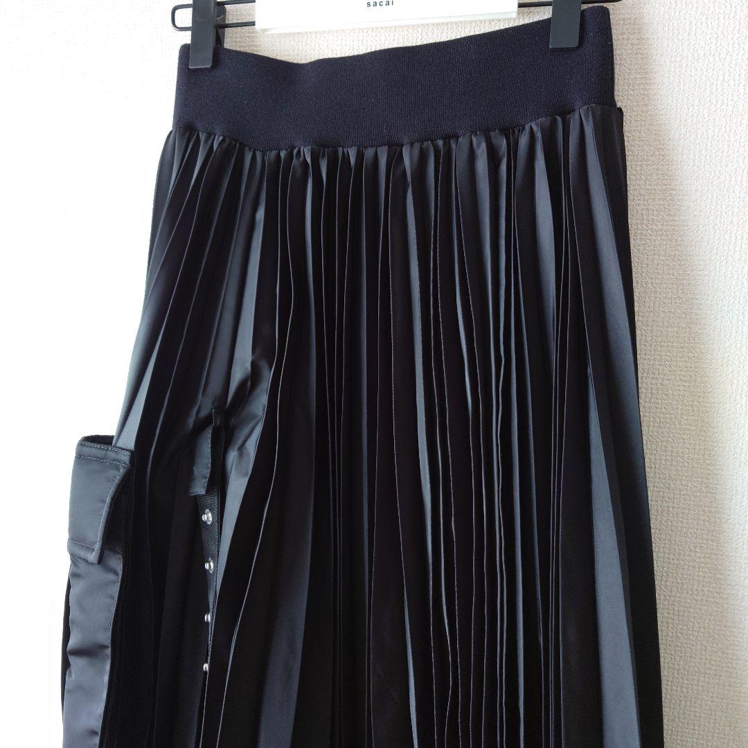 【美品】sacai ブラック プリーツスカート サイドポケット付き