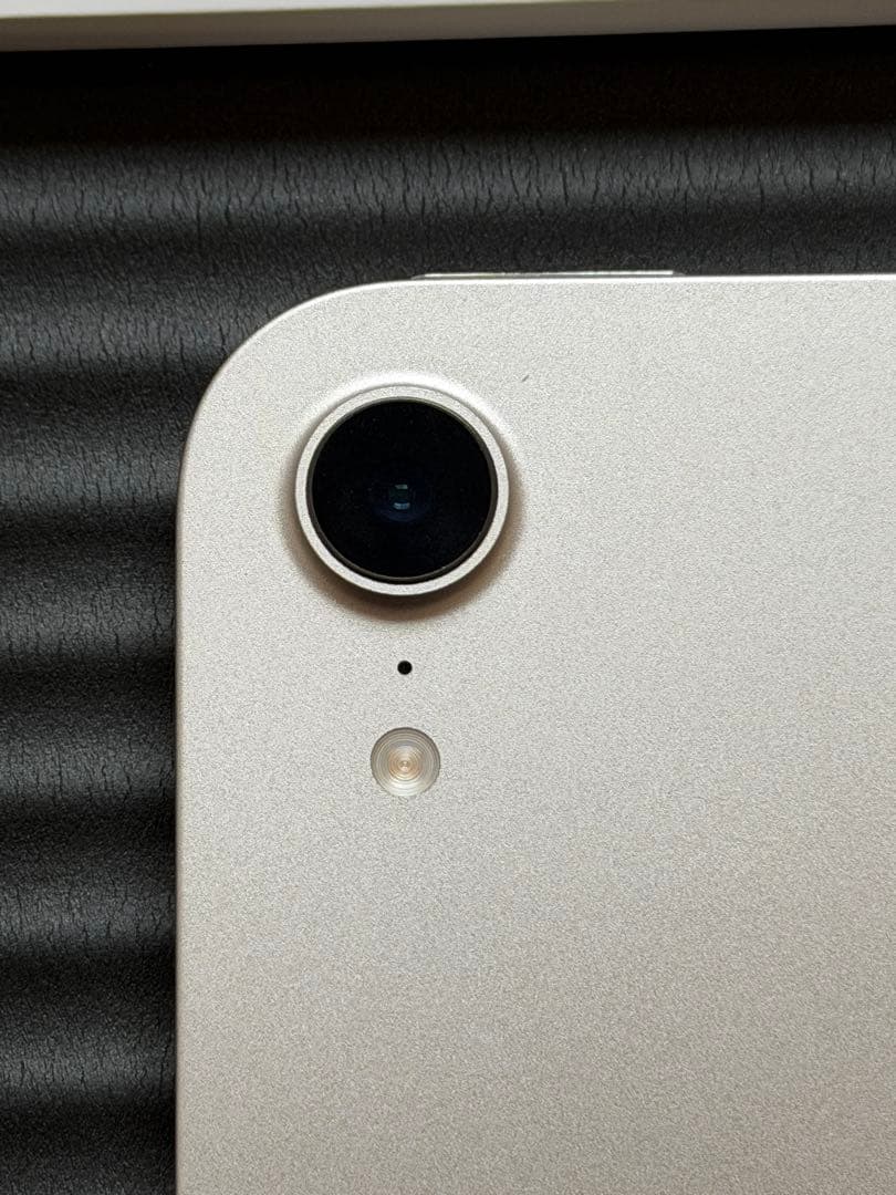 美品 iPad mini 7 (A17Pro) 128GB ダイナミックフォリオ