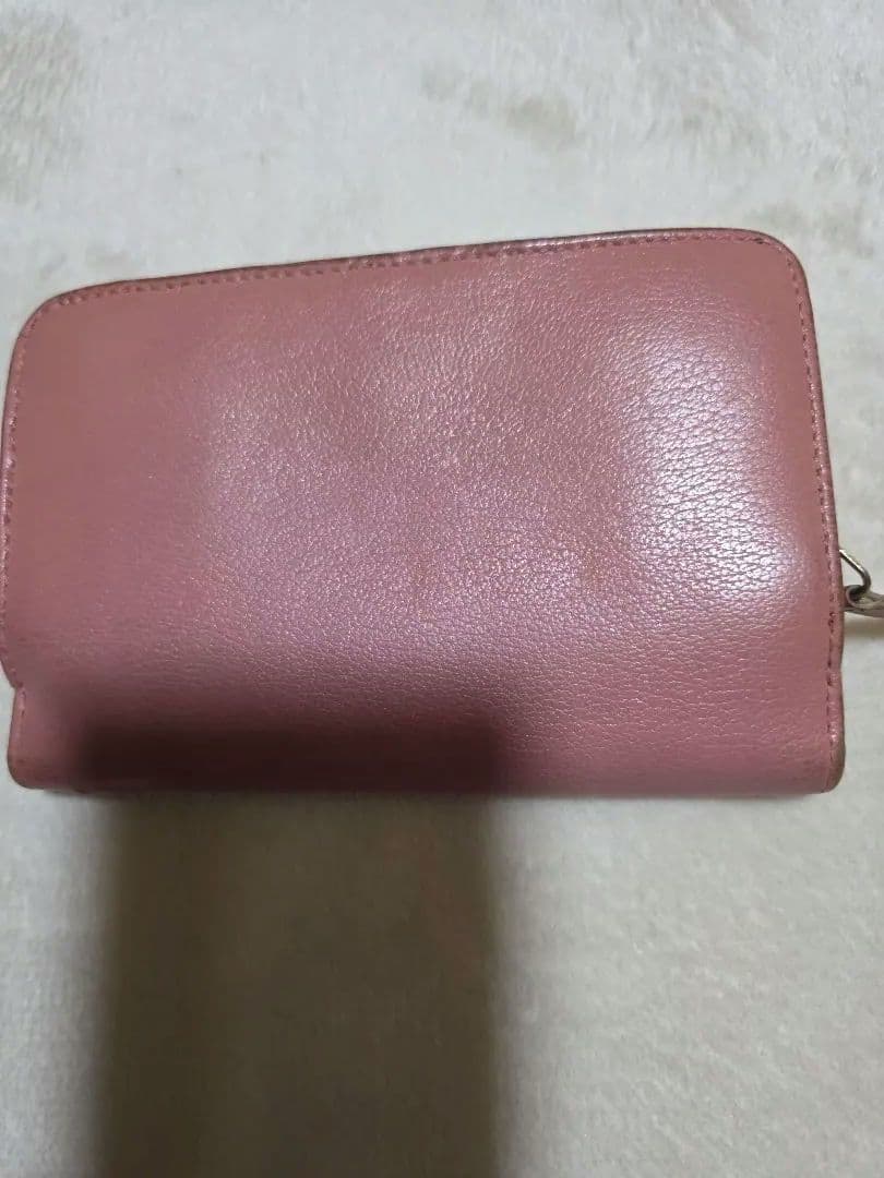 ✩CHANEL✩カメリア二つ折り財布✩中古品✩