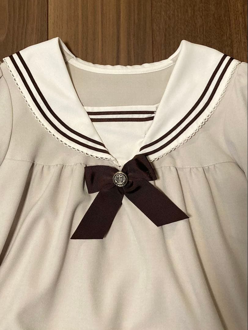 Innocent World チャームセーラーワンピース