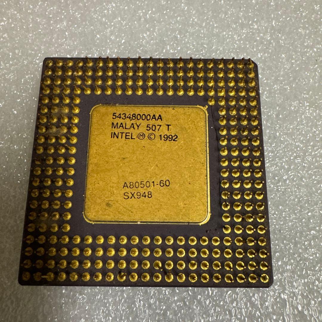 メ*9様 Intel Pentium CPU A80501-60 1992年製