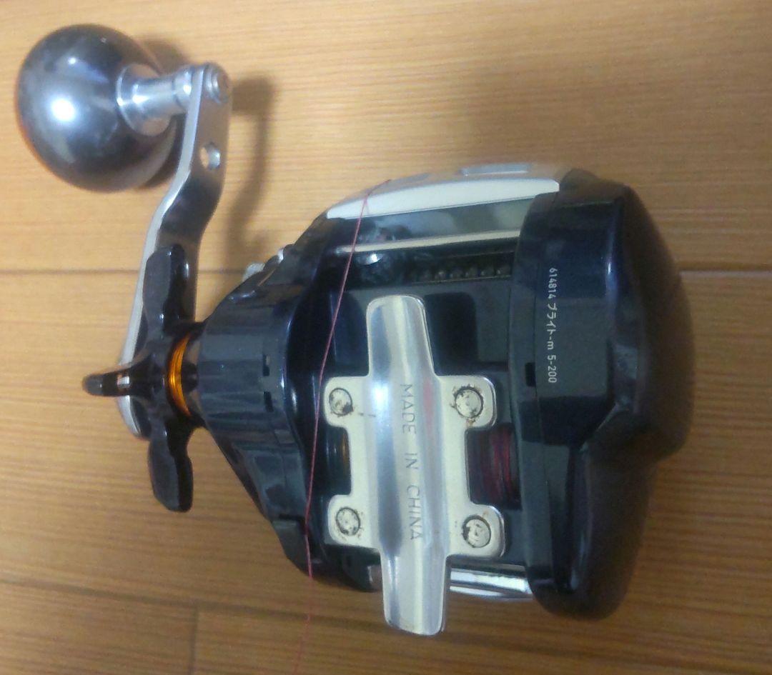 ケ*ー様 ダイワライトゲームX IVC300 ソーラーデジタル表示