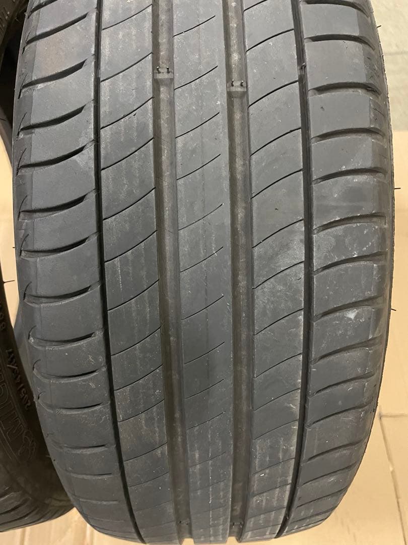 ② 205/45R17 中古タイヤ　2本