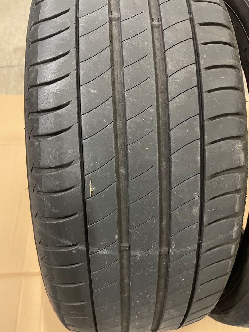② 205/45R17 中古タイヤ　2本