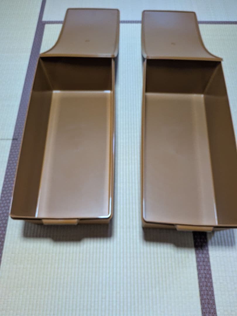 タッパーウェア　衣装ケース2個組