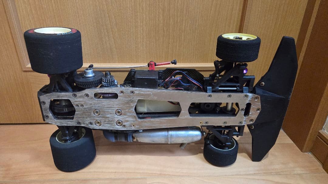 yadus ラジコン エンジンカー 無限精機 スティング 中古