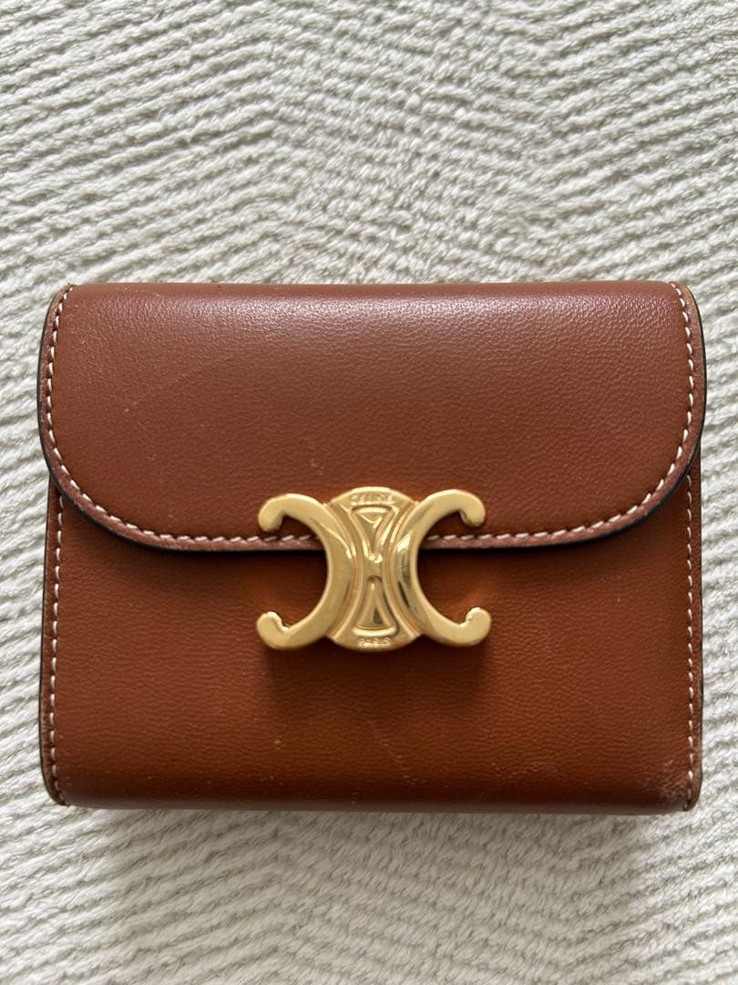 【CELINE セリーヌ トリオンフ 入れ付きコンパクトウォレット】