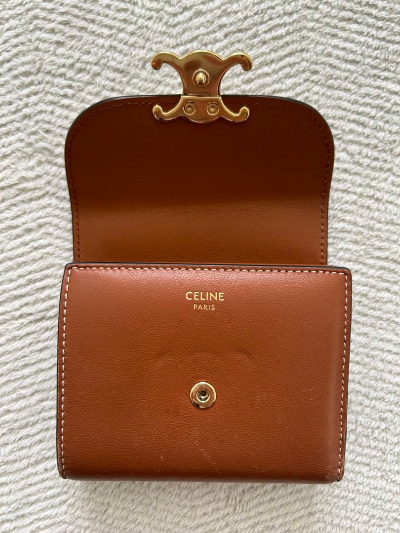 【CELINE セリーヌ トリオンフ 入れ付きコンパクトウォレット】