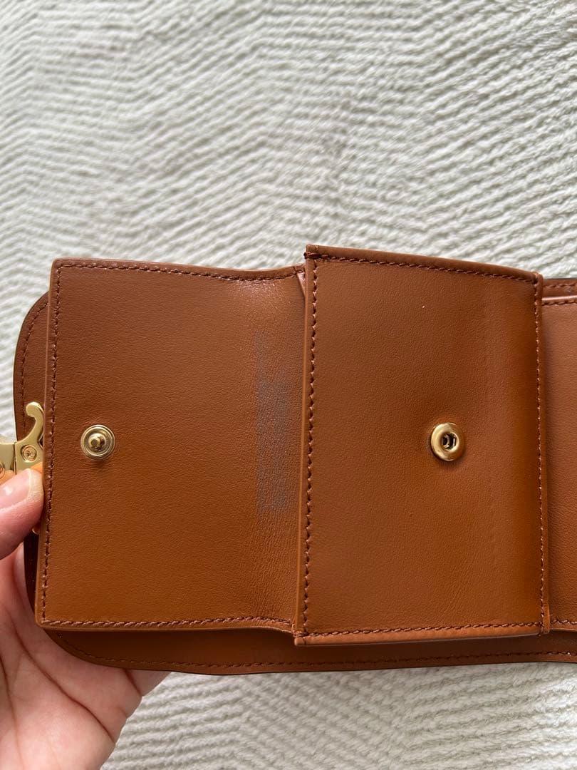 【CELINE セリーヌ トリオンフ 入れ付きコンパクトウォレット】