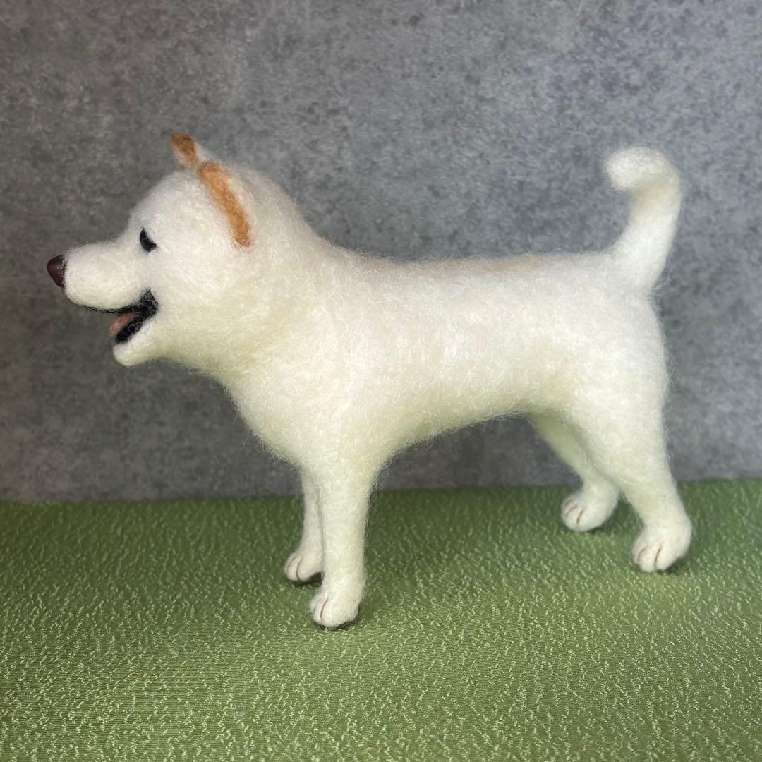 柴犬　白柴（小）　羊毛フェルト　ハンドメイド　No.113