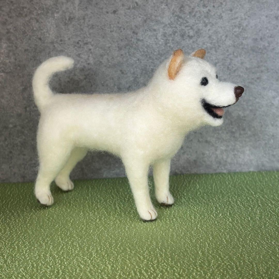 柴犬　白柴（小）　羊毛フェルト　ハンドメイド　No.113