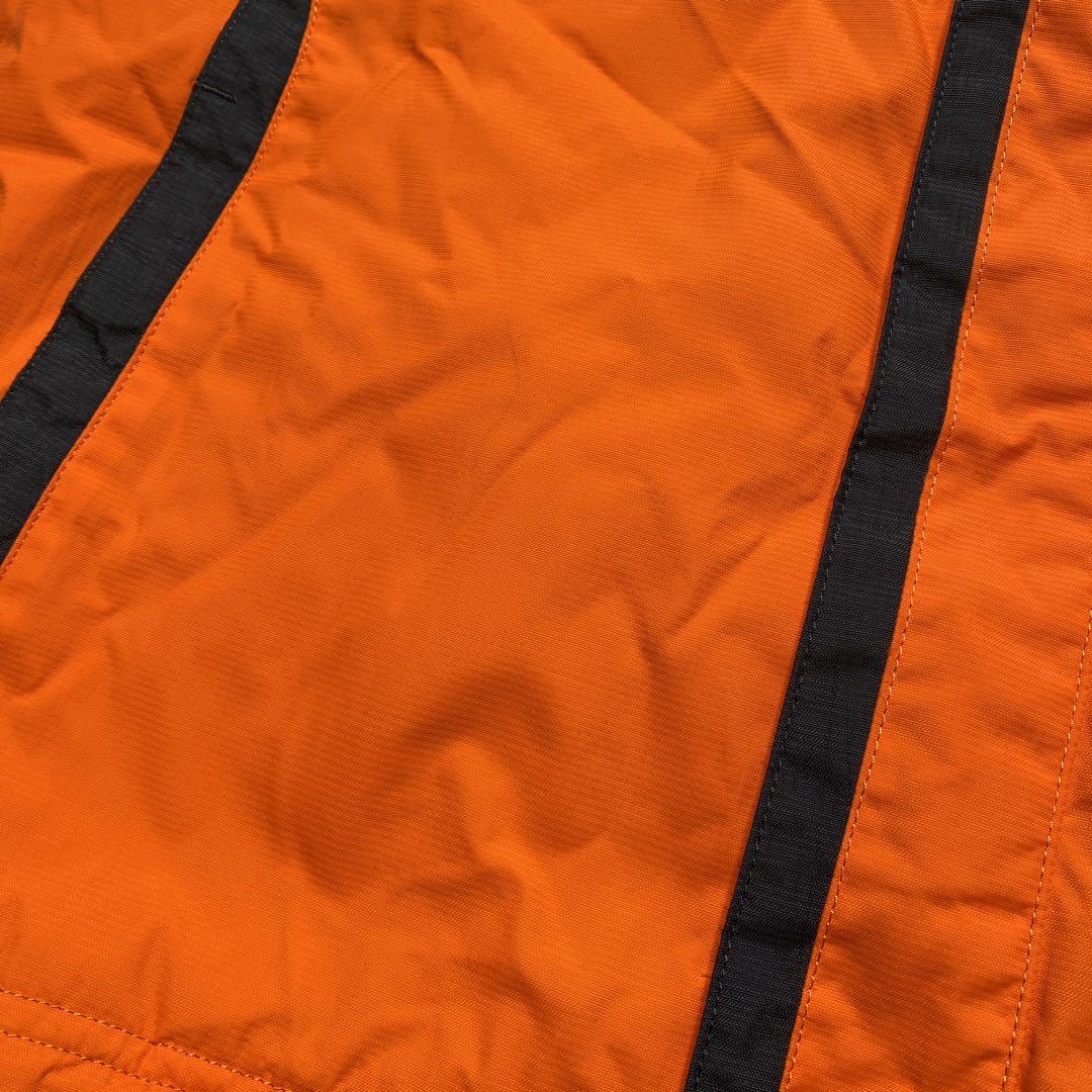DESCENTE デサント　子ども用スキーウェア 上下　150 サイズ調整可能