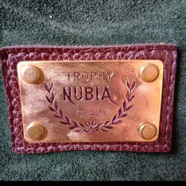 ボストンバッグ　NUBIA スペイン　グリーン　旅行　トラベル　鍵付き