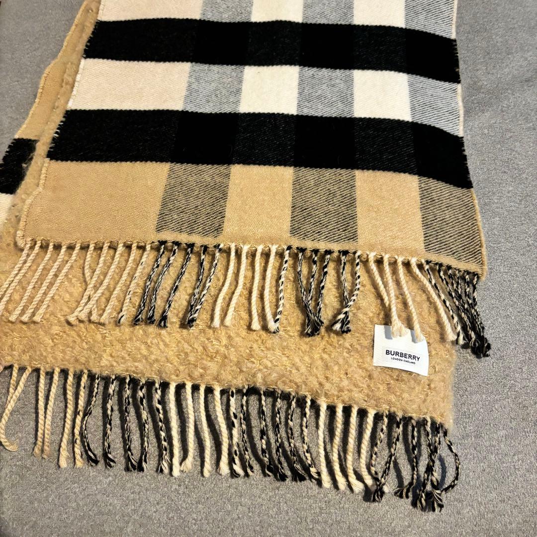 BURBERRY チェック柄マフラー ベージュ/ブラック/ホワイト/レッド