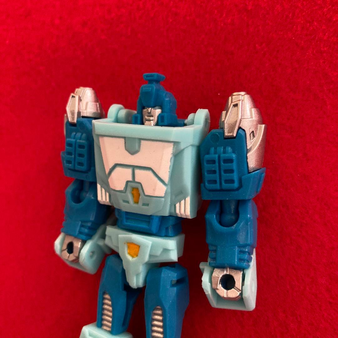 DX9 WAR IN POCKET 2体セット　非正規アイアンハイド似　ブラー似