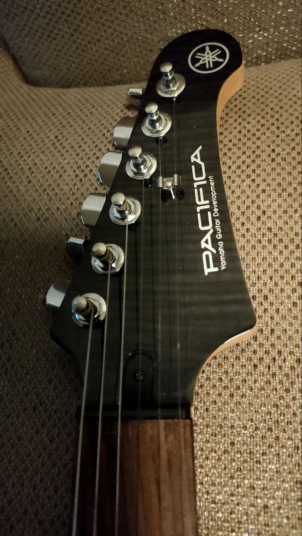 YAMAHA ヤマハ エレキギター PACIFICA PAC212VFM