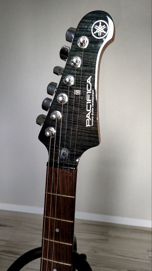 YAMAHA ヤマハ エレキギター PACIFICA PAC212VFM