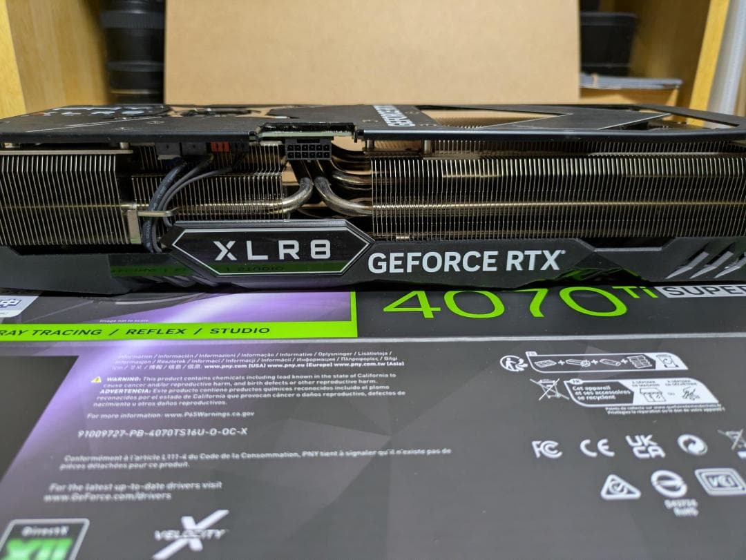 グラフィックボード・グラボ・ビデオカード PNY GeForce RTX 4070 Ti Super 16GB