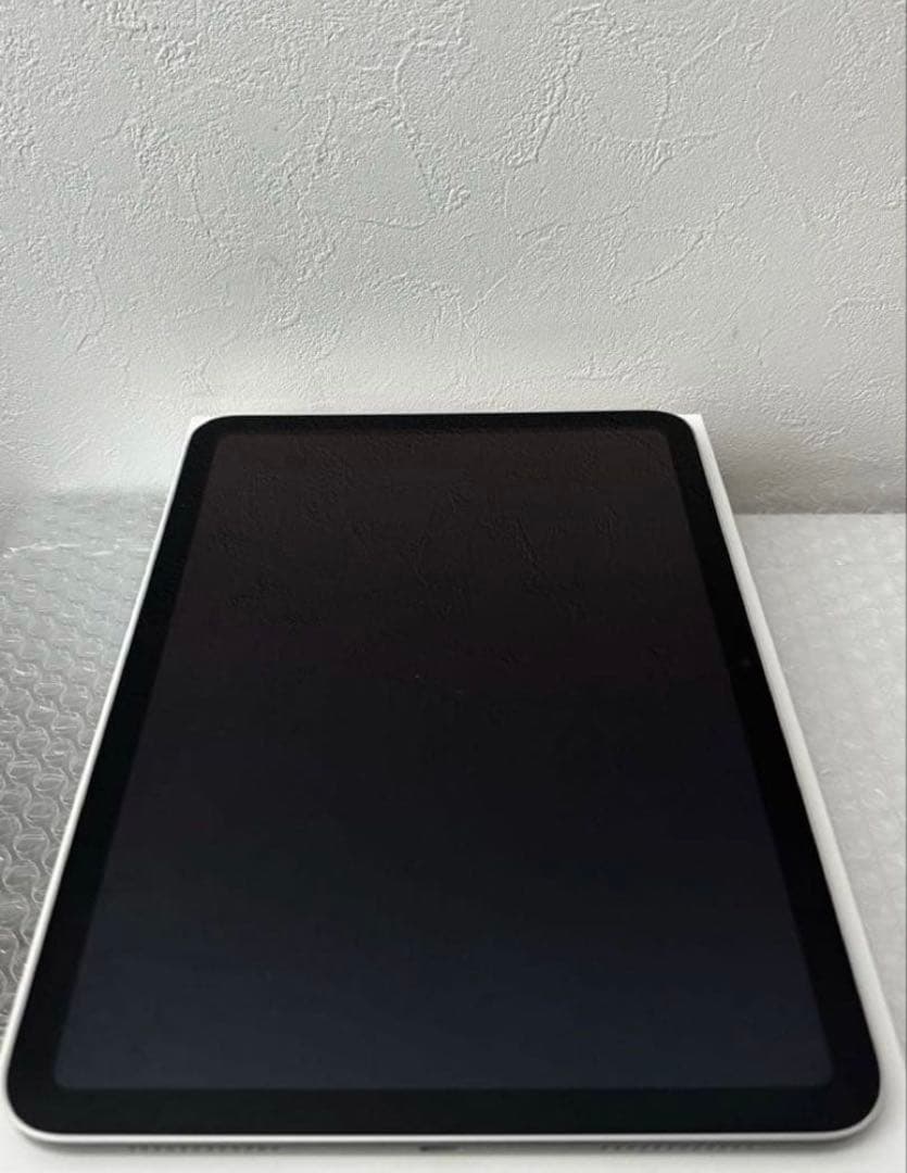 iPad 第11世代（A16）シルバー