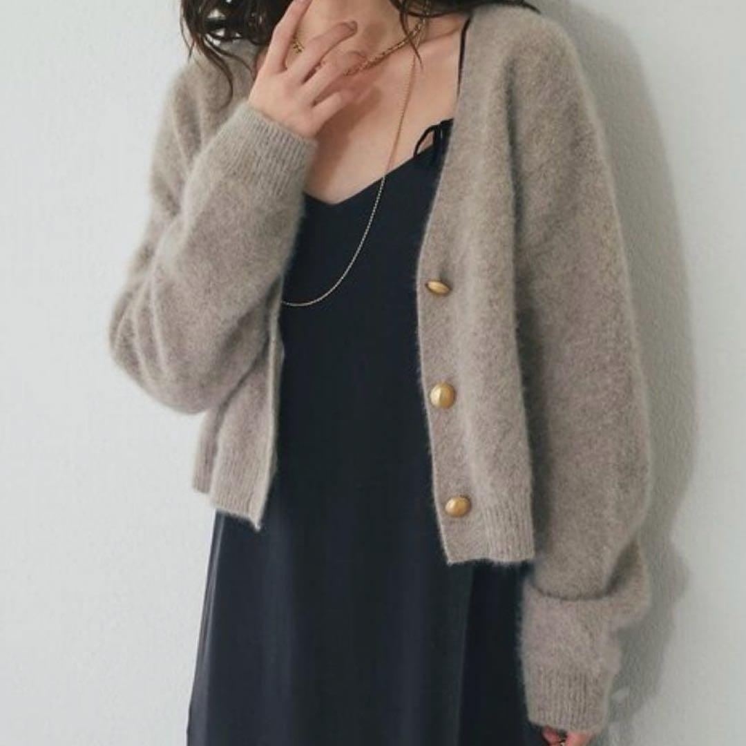 La boutique BonBon ヘアリーヤーンメタルボタンカーディガン
