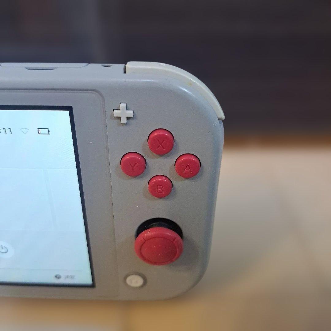 し*う様 NINTENDO SWITCH LITE ザ…本体、箱、充電器、おま