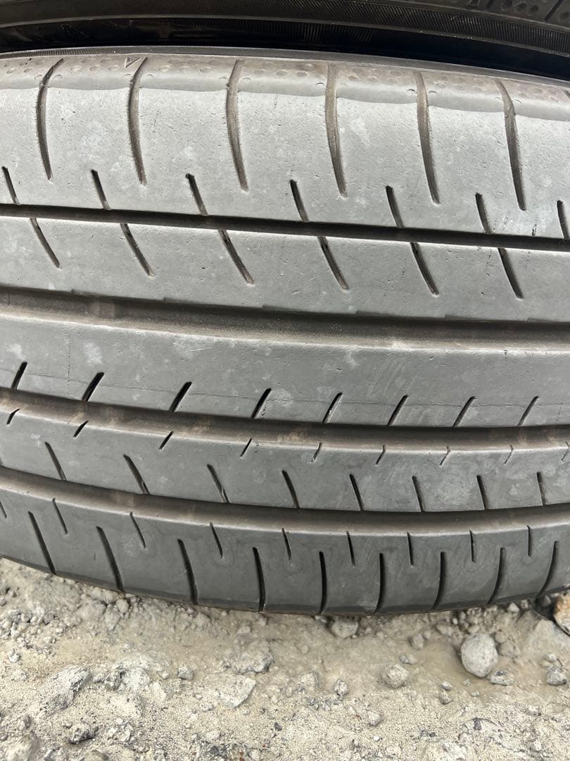 ヨコハマ　ブルーアース　gt 215/45r17 23年製　美品　6〜6.5部山