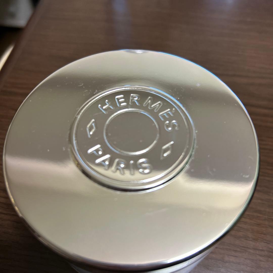 エルメス　《ウード・アルザン》クレーム ドゥ パルファム