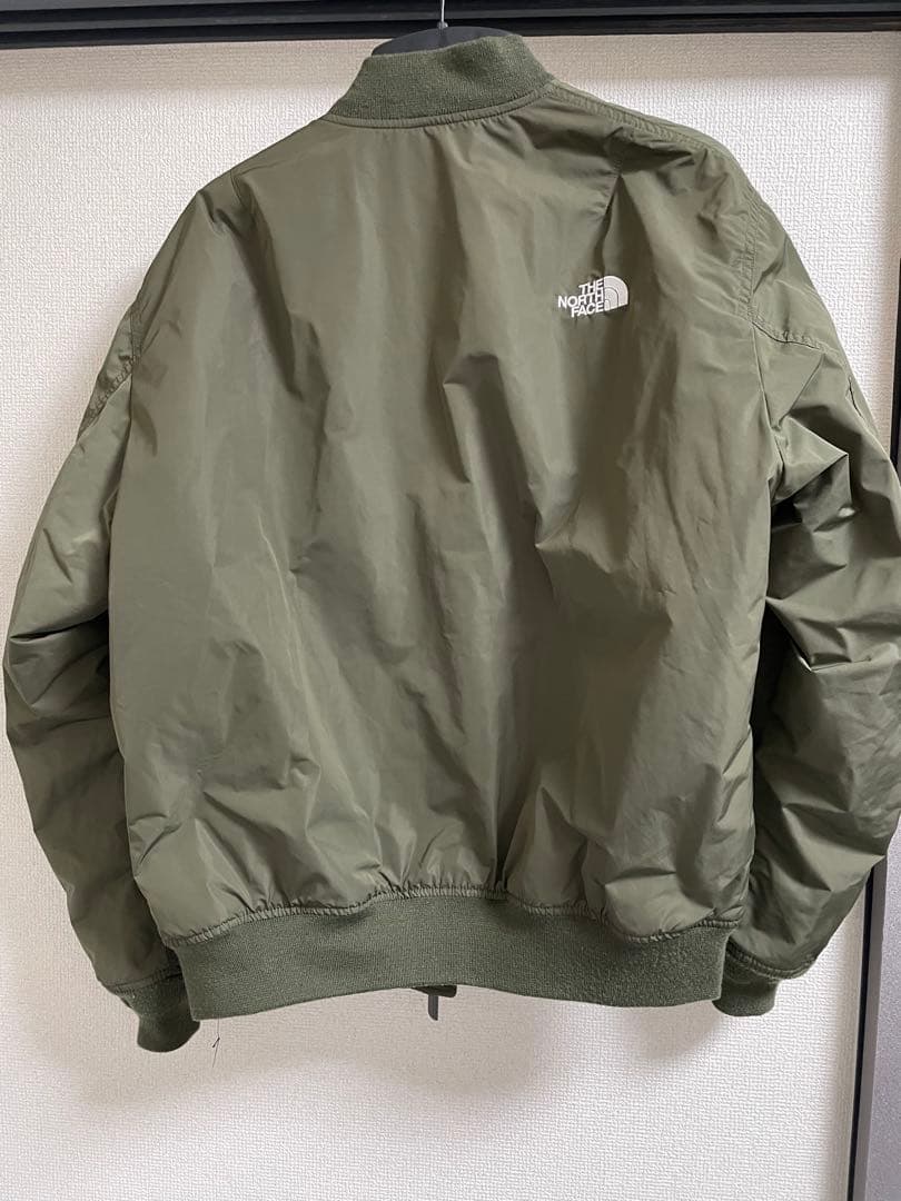 THE NORTH FACE インサレーションボンバージャケット　MA-1