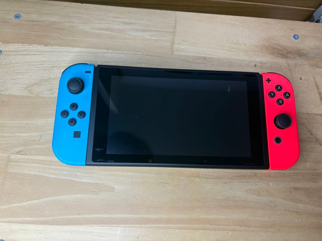 m*u様 Nintendo Switch 本体 青/赤 美品 箱あり