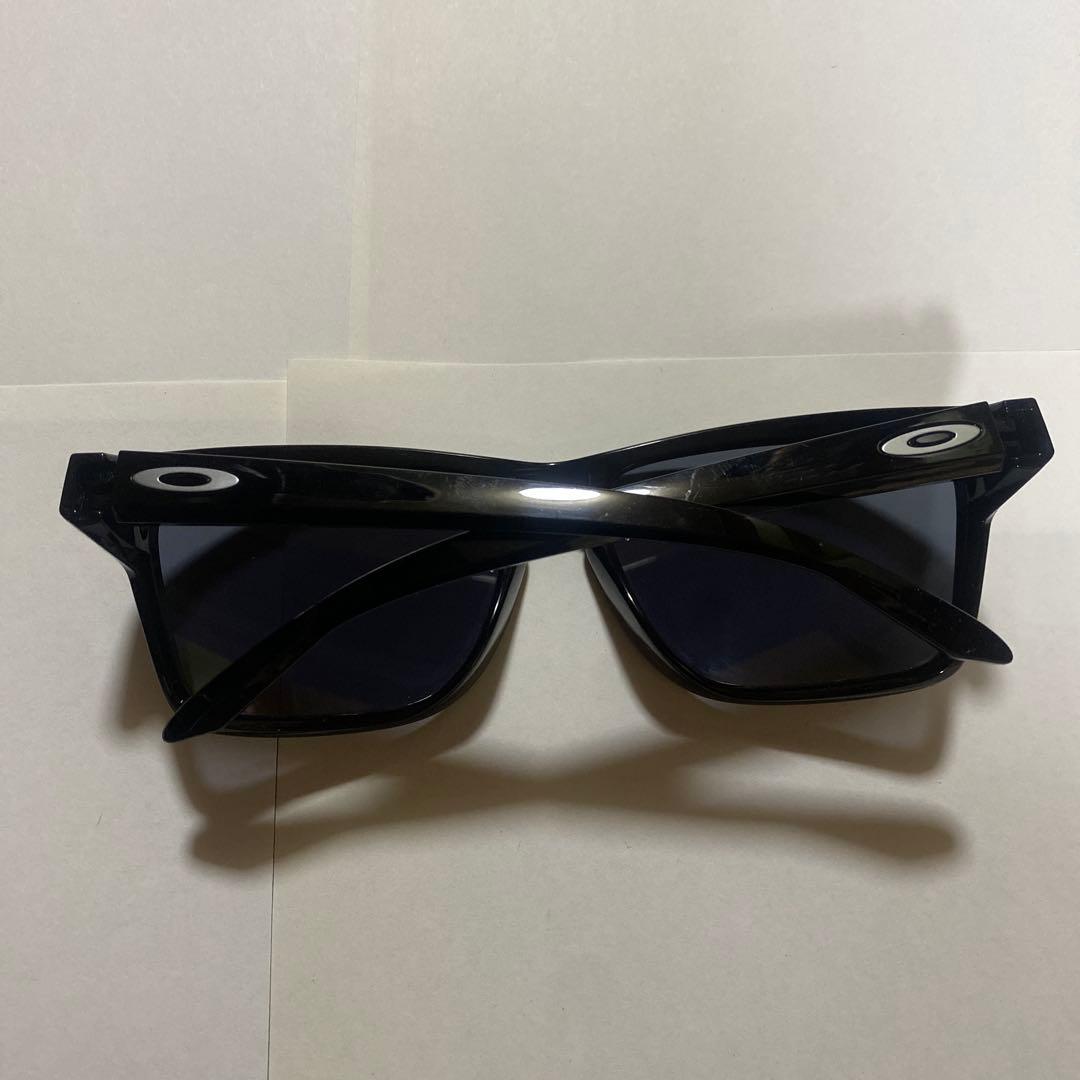 お値下げ！オークリー SYLAS サングラスOO9448F-0158
