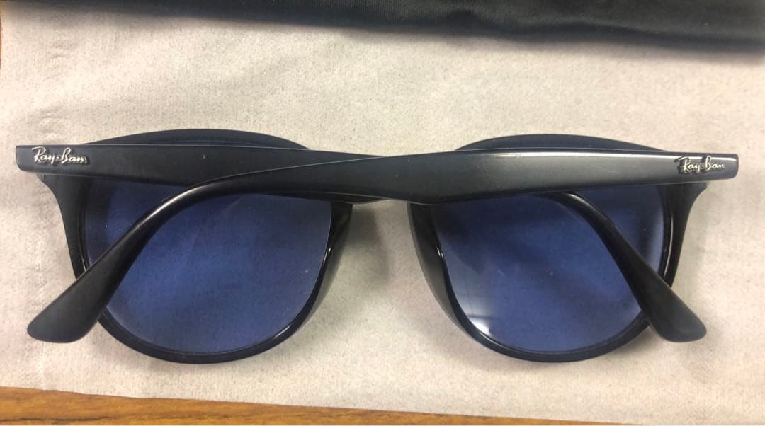 Ray-Ban RB 4259-F レイバン　サングラス　ブルーカラーレンズ