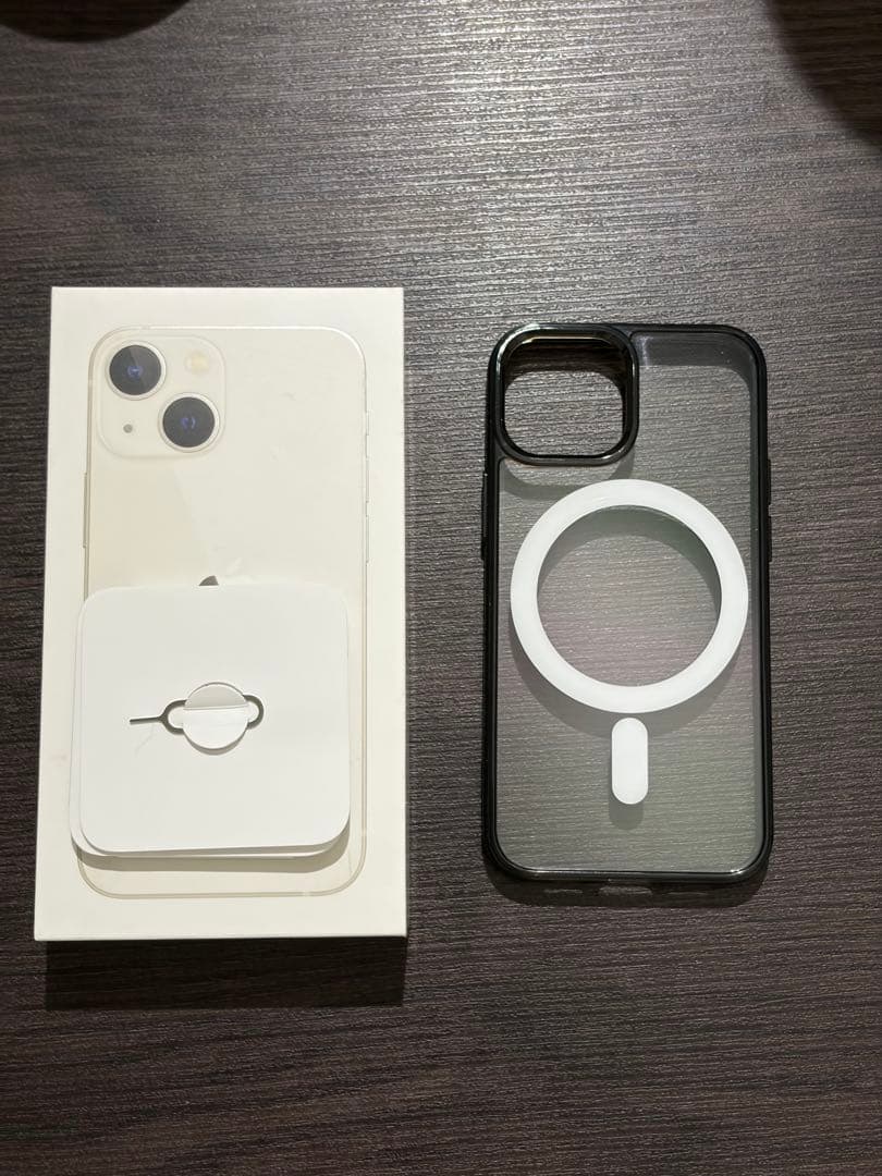 おまけ付きApple iPhone 13 ホワイト SIMフリー 128GB
