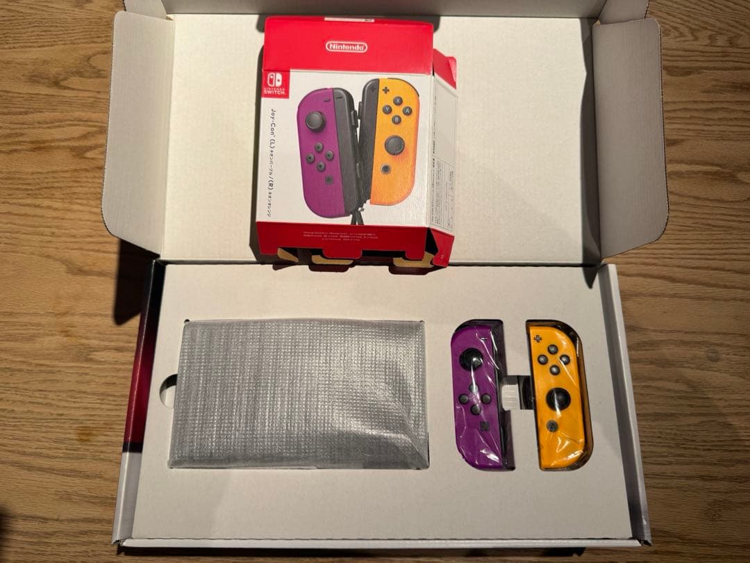 任天堂Switch本体 箱袋等付き