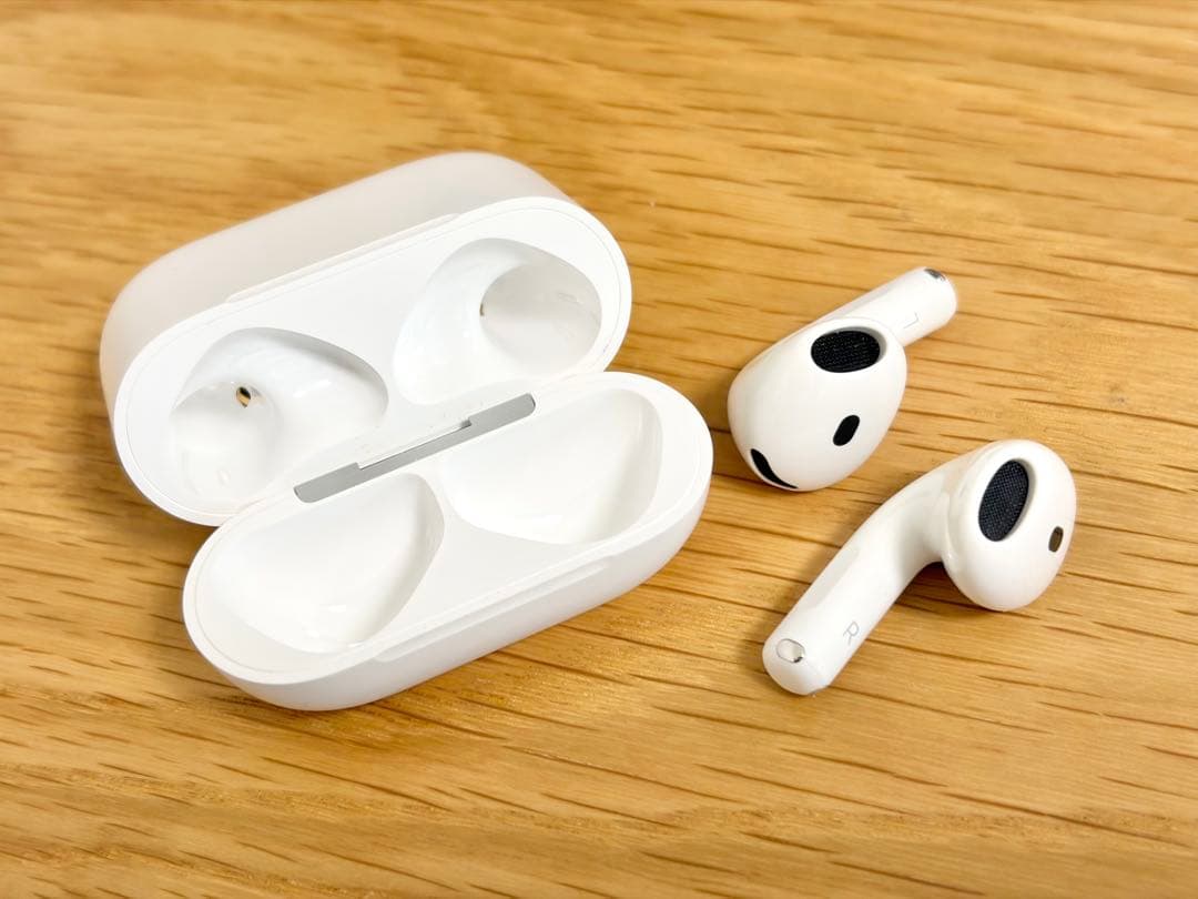 AirPods 4 アクティブノイズキャンセリング搭載モデル MXP93J/A