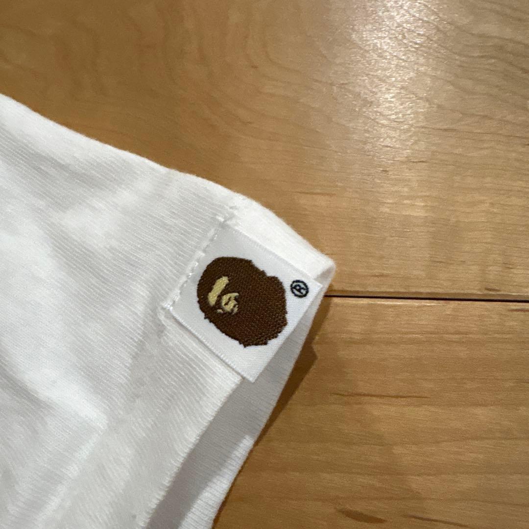 A BATHING APEシャークTシャツ　値下げ可能です