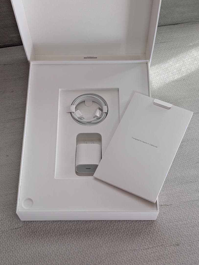 Apple iPad Air 13インチ MV273J/A 128GB WiFi